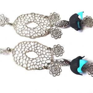 Kolczyki długie ażurowe kwiaty