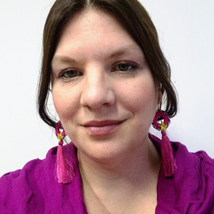 Kolczyki Round Star z gwiazdką i chwostem w kolorze ciemnego różu