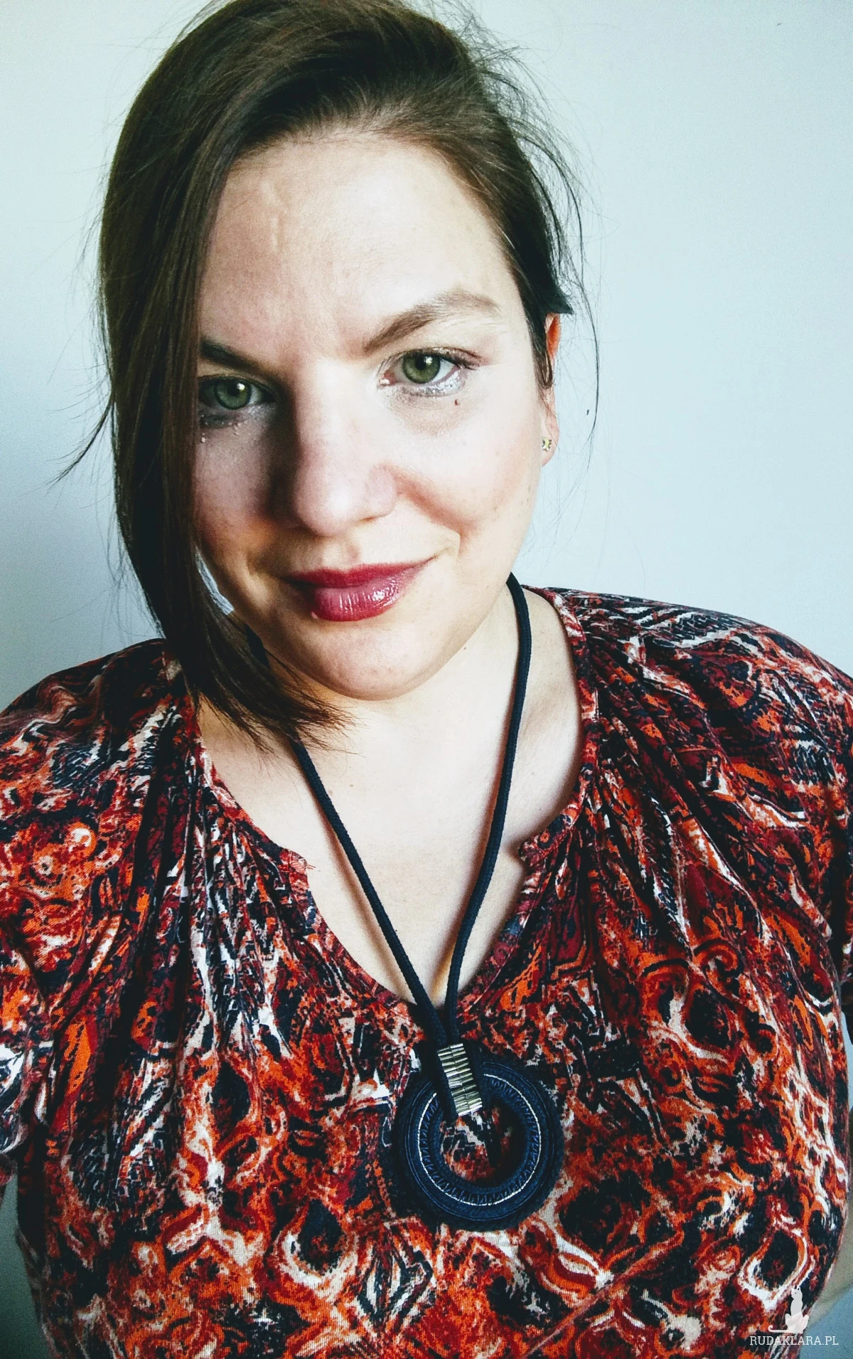 WISIOR ROUND BASIC GRANATOWY