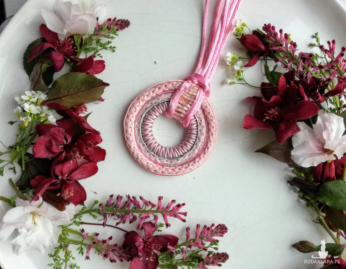 WISIOR ROUND BASIC JASNO RÓŻOWY