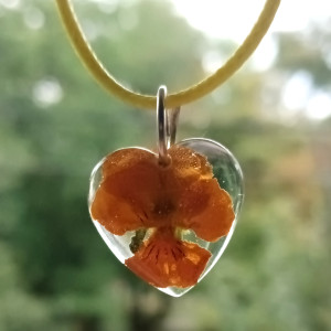 Bratki bratek fiołek żywica z żywicy naszyjnik kwiatowy