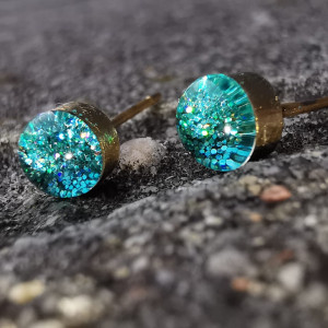 Zestaw kolczyki drobne turkusowe kolczyki plus wisiorek