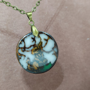 Wisiorek "Ratatosk - Herald of the Ancient Forests"