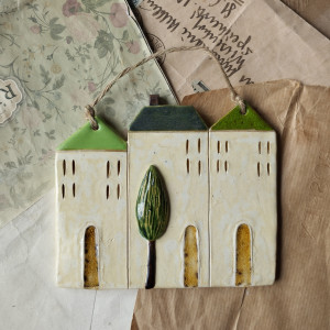 Kamienica z drzewkiem