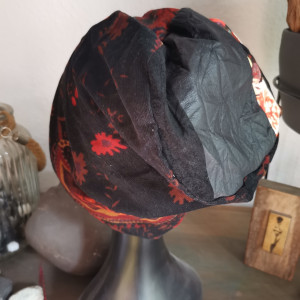 Czapka smerfetka kolorowa