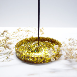 Podstawka na kadzidło Usta