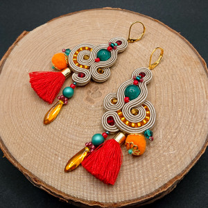 BEŻOWO-KOLOROWE KOLCZYKI SUTASZ W STYLU BOHO 8