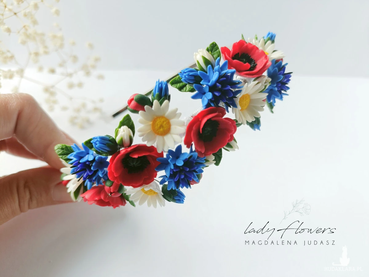 Opaska z polnymi kwiatami