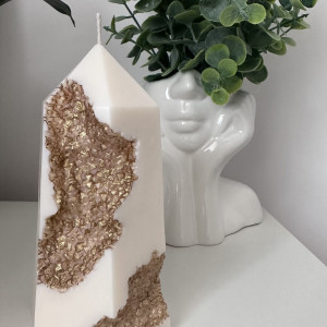 Świeca sojowa złoty kryształ geodezyjny dekoracja