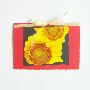 słoneczniki kartka okolicznościowa, kartka ze słonecznikami, czerwona kartka z kwiatami, , ładna kartka bez życzeń, fajne kartki