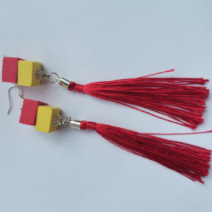 Kolczyki-klapki na oczy mu