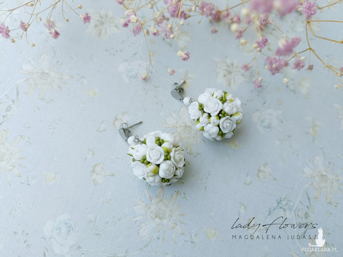 Kolczyki kule z kwiatami