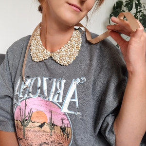 Perełkowy kołnierzyk