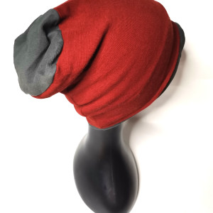 Czapka bordowo szara