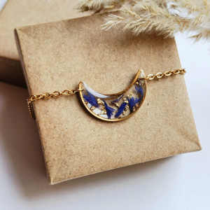 Bransoletka księżyc z płatkami chabra