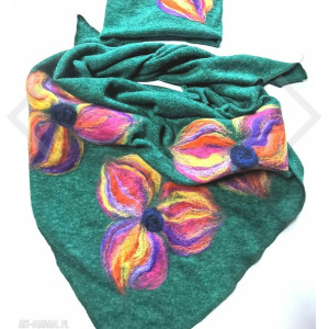 komplet wełniany turkusowy wełna merynosy kwiaty