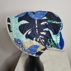 Czapka we wzory codzienna