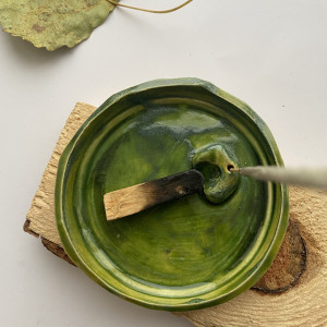 PALOLOPULI podstawka na  kadzidełko i Palosanto