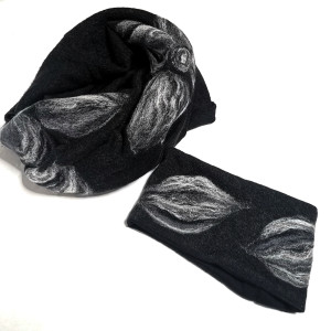 komplet wełniany czarny wełna merynosy kwiaty