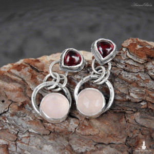 Kolczyki srebrne wkrętki z granatem i kwarcem różowym