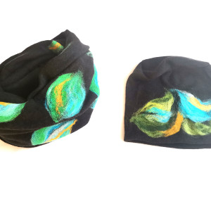 komplet wełniany czarny wełna merynosy kwiaty