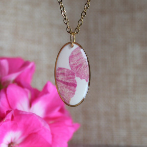 Złota jajowata zawieszka złoty wisiorek kwiat naszyjnik żywica z żywicy suszone kwiaty z kwiatami naturalne goździk kobieca dziewczęca