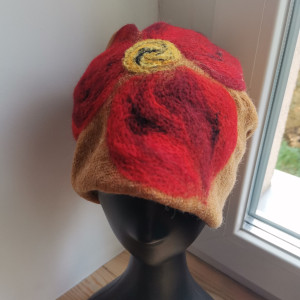 Czapka wełniana miodowa