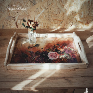 Drewniana taca z motywem kwiatowym *2