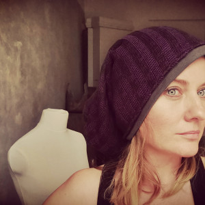 Czapka fioletowa duża smerfetka