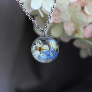 Srebrna zawieszka srebrny wisiorek kwiat naszyjnik żywica z żywicy suszone kwiaty dziewczęcy niezapominajki tawuła