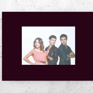 nowy plakat filmowy, Violetta plakat A4, fajne plakaty do domu, filmowe plakaty A4, plakat Violetta, plakat z Violettą, plakat z aktorami z serialu Violetta, plakat dla nastolatki, poster A4