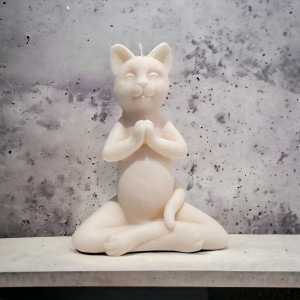 Świeca sojowa medytujący kot joga