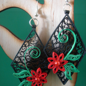 kolczyki ręcznie wykonane z papieru