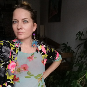 Kolczyki zwariowane bujne dlugie