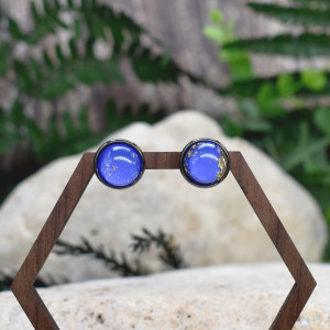 Stalowe kolczyki wkrętki z drobinkami złota #139