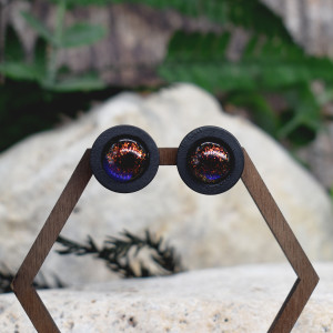 Czarne drewniane kolczyki sztyfty kameleon #239