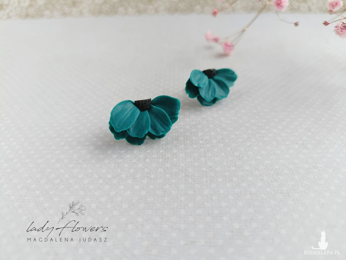 Kolczyki wkrętki butelkowa zieleń