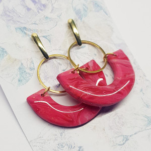 Karminowe kolczyki sztyfty ze złoceniami