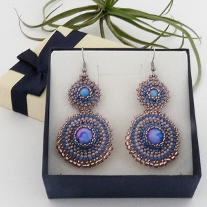 Kolczyki boho liliowe