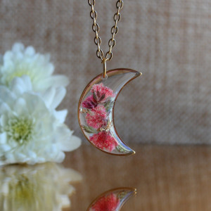 złota zawieszka złoty wisiorek naszyjnik żywica z żywicy kwiaty z kwiatami księżyc kwiaty żywica biżuteria pomarańczowa brokatowa