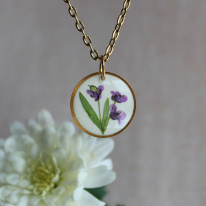 Złota zawieszka złoty wisiorek kwiat naszyjnik żywica z żywicy suszone kwiaty z kwiatami naturalne kobieca dziewczęca smagliczka