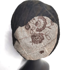 Czapka wełniana brąz wzory