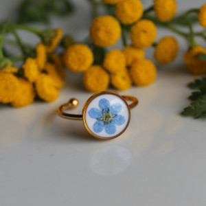 Złoty pierścionek regulowany kwiaty z kwiatami kwiatem niezapominajki niezapominajkami duży niezapominajką