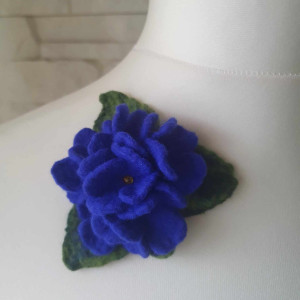Broszka bukiecik fiołków