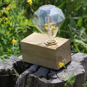 Piękna lampka drewniana, lampa stołowa/nocna z drewna świerkowego