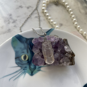 Naszyjnik minimalistyczny KRYSZTAŁ GÓRSKI, stal chirurgiczna