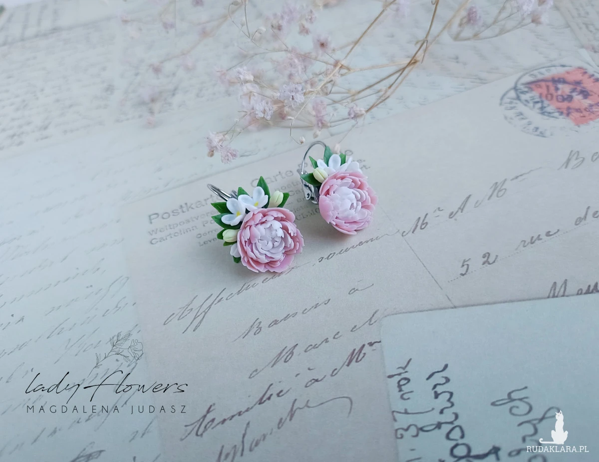 Kolczyki z peoniami