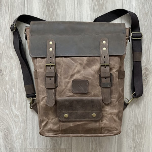 Plecak brązowy  ze skóry i bawełny woskowanej . Vintage.