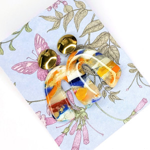 Energetyczne kolczyki podkówki