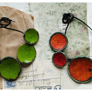 Naszyjniki niecki kontrastowy zestaw